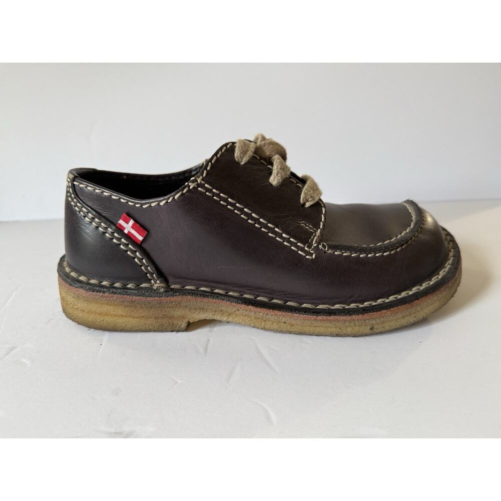 Women's Dark Brown Leather Lace-Up Casual Flats